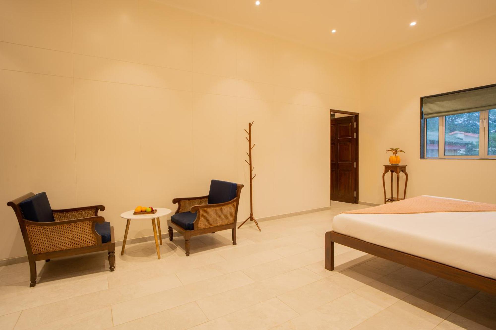 Elivaas 5bhk With Pool And Gazebo - House Of Q Villa