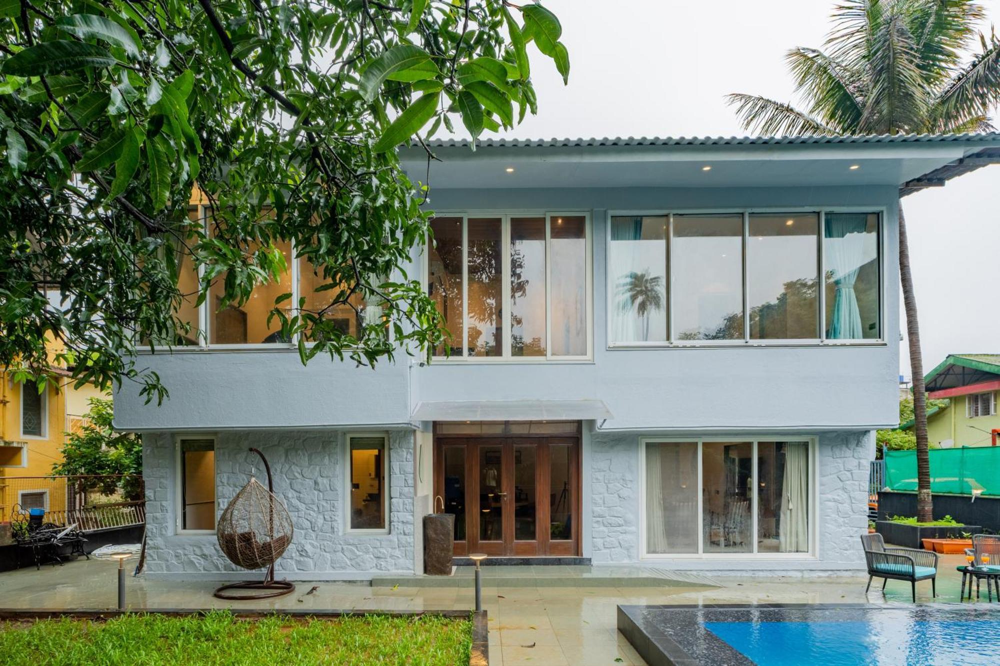 Villa Elivaas 5bhk With Pool And Gazebo - House Of Q