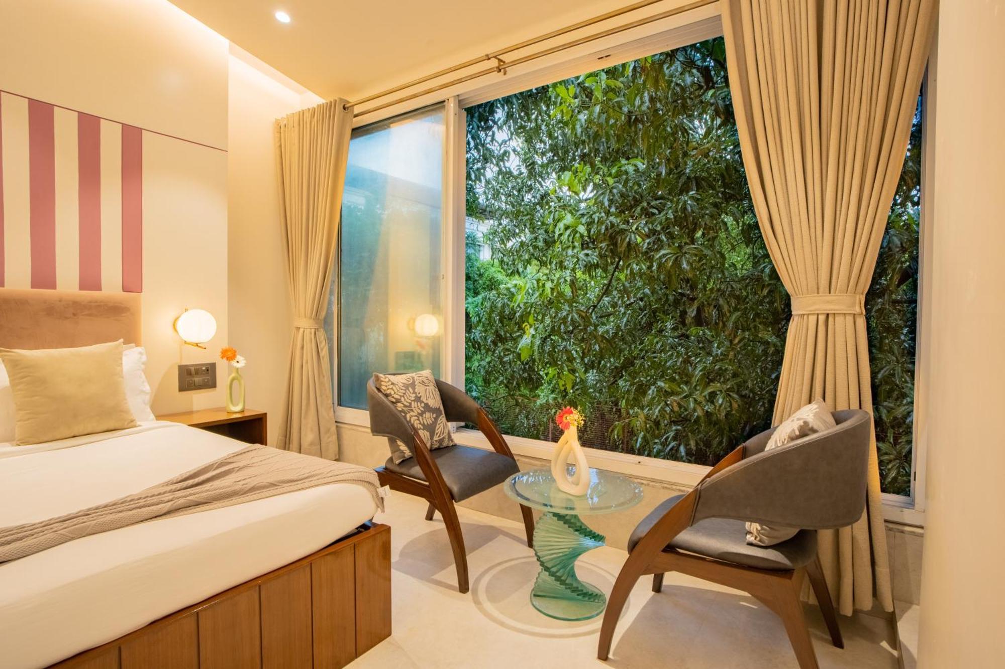 Elivaas 5bhk With Pool And Gazebo - House Of Q