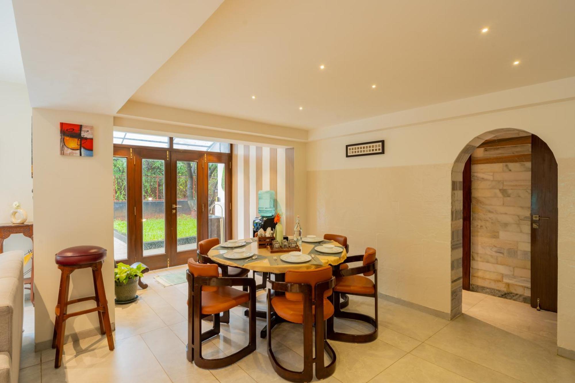Villa Elivaas 5bhk With Pool And Gazebo - House Of Q