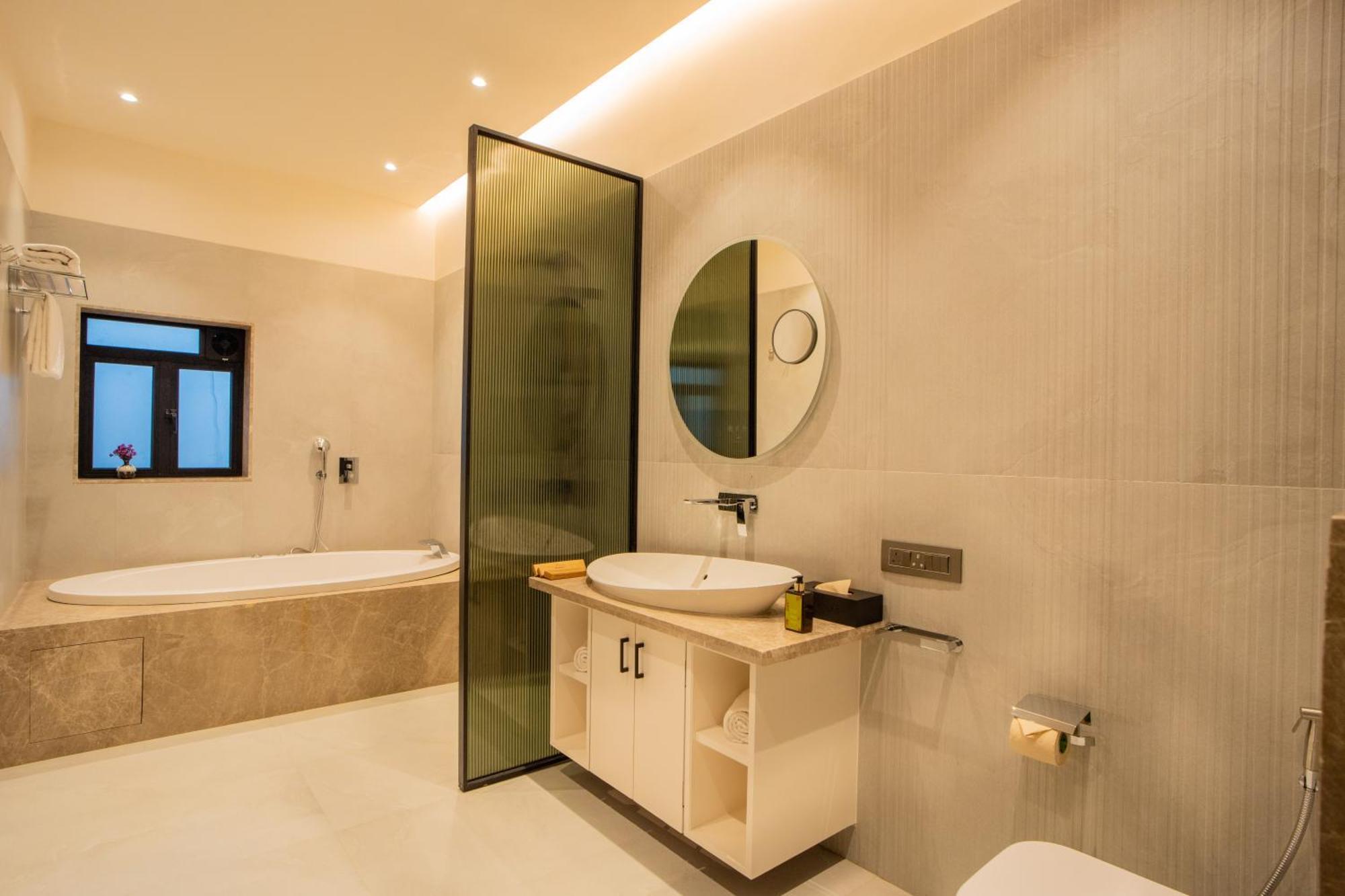 Elivaas 5bhk With Pool And Gazebo - House Of Q Villa Lonavala