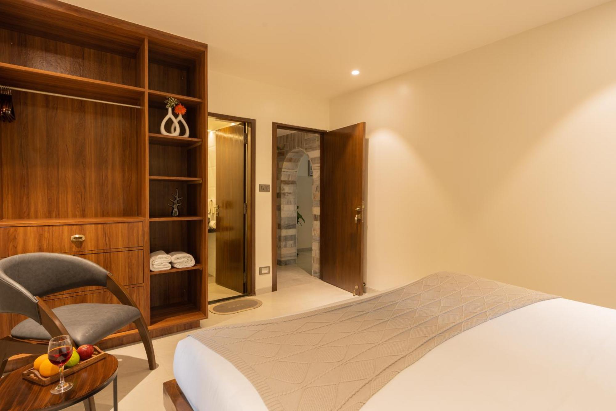 Elivaas 5bhk With Pool And Gazebo - House Of Q Lonavala