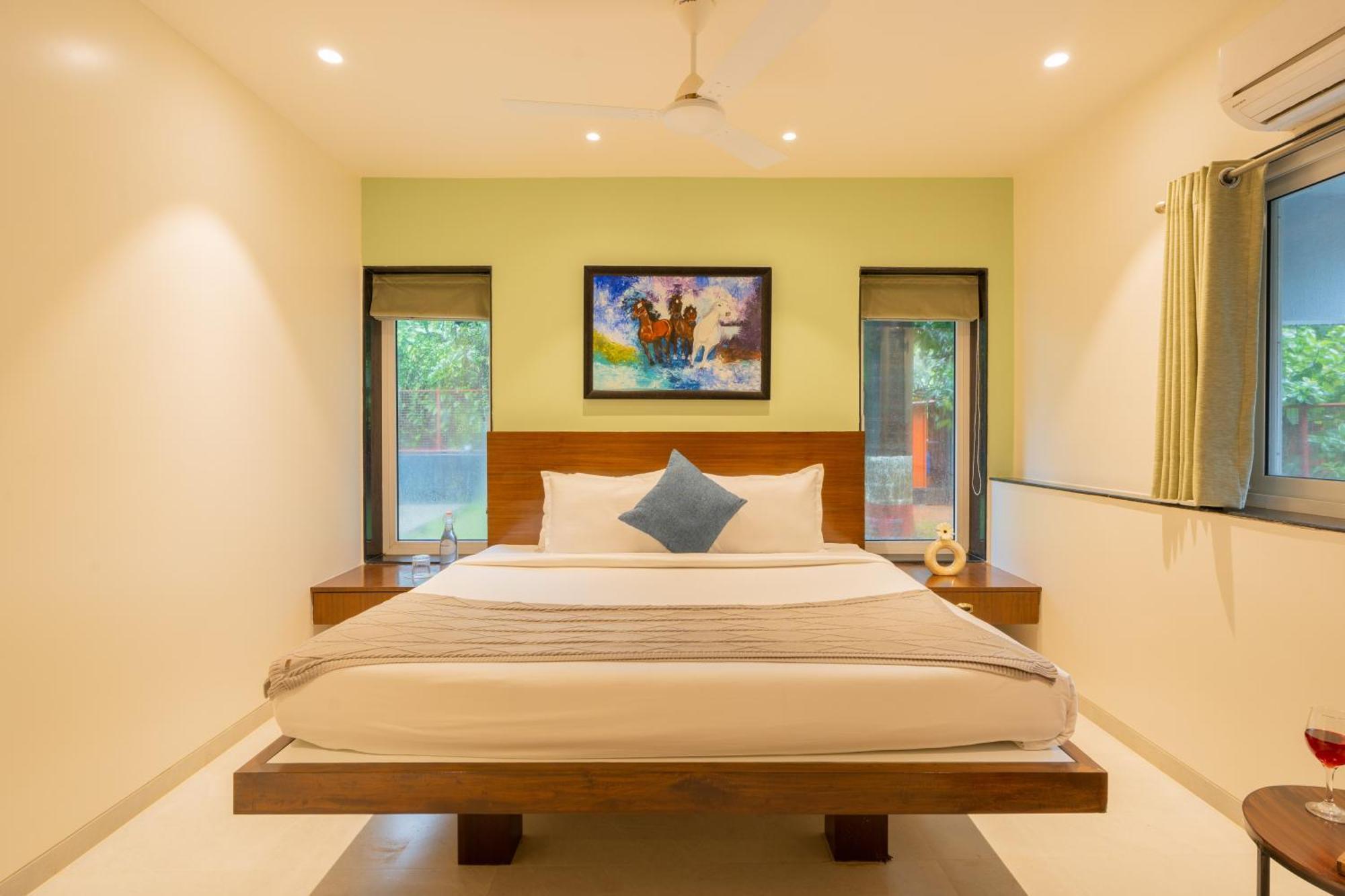 Elivaas 5bhk With Pool And Gazebo - House Of Q Villa