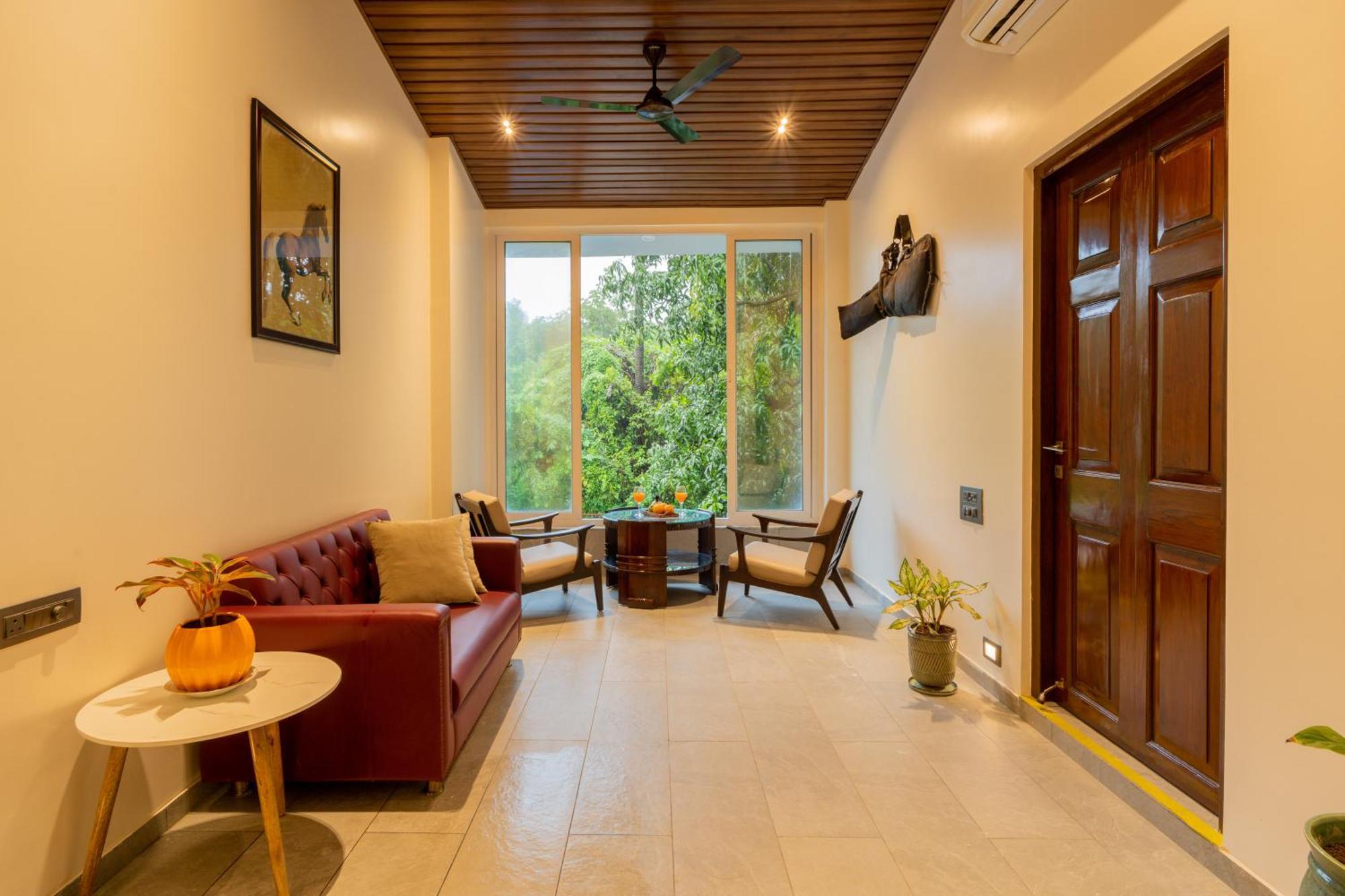 Elivaas 5bhk With Pool And Gazebo - House Of Q *