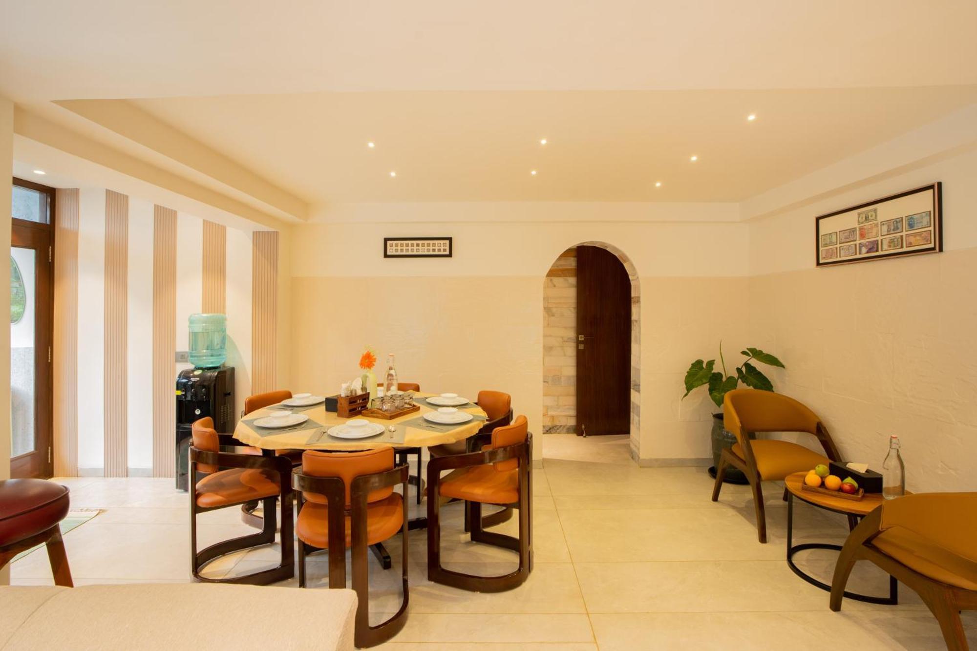 Elivaas 5bhk With Pool And Gazebo - House Of Q