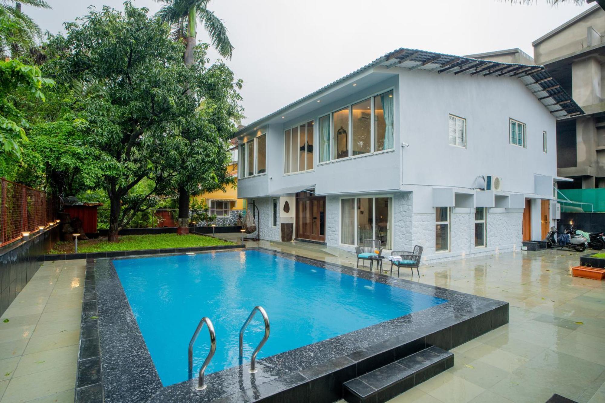 Villa Elivaas 5bhk With Pool And Gazebo - House Of Q Lonavala