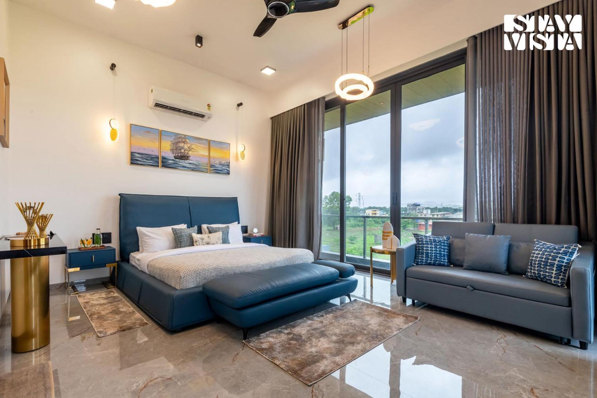 Villa Stayvista At Seraphine With Theatre, Jacuzzi & Pvt Pool *