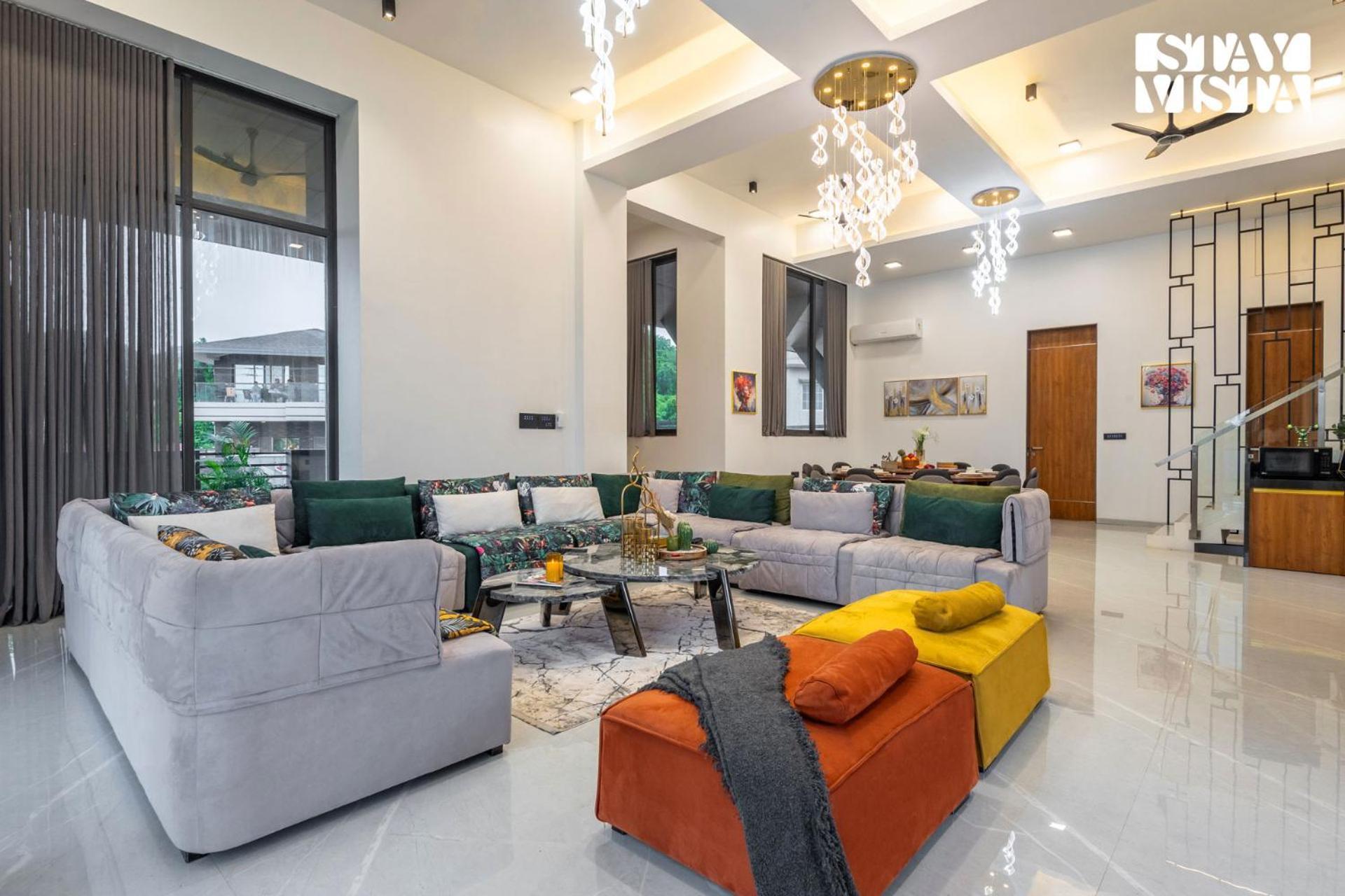 Villa Stayvista At Seraphine With Theatre, Jacuzzi & Pvt Pool Lonavala