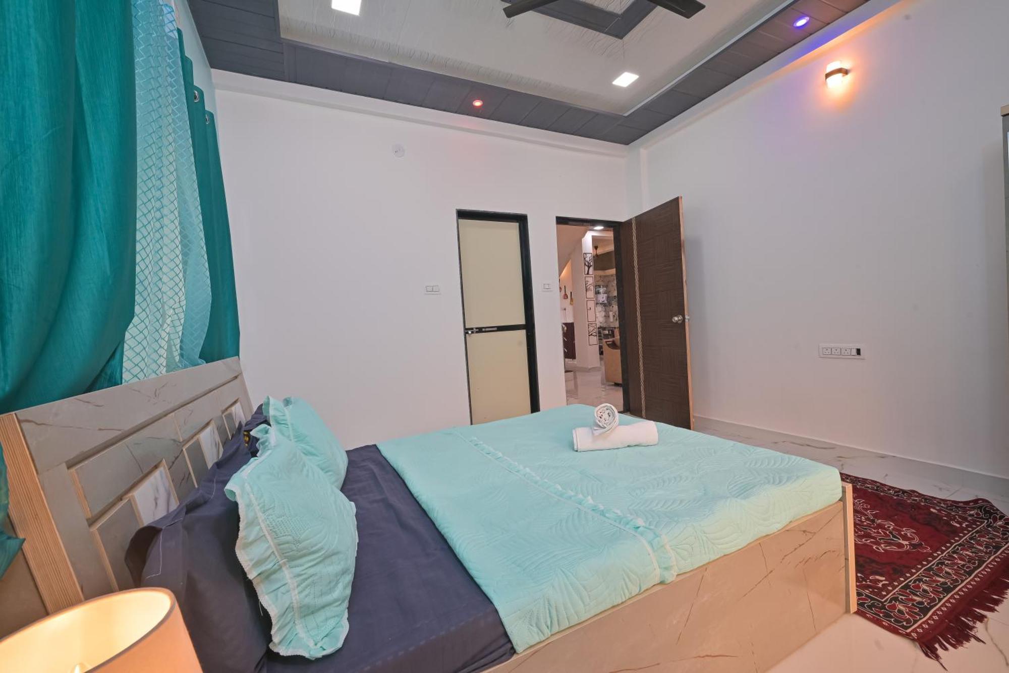Empyrean Stay Ll 4Bhk Ll Skywalker Villa Ll Waksai Ll Villa *