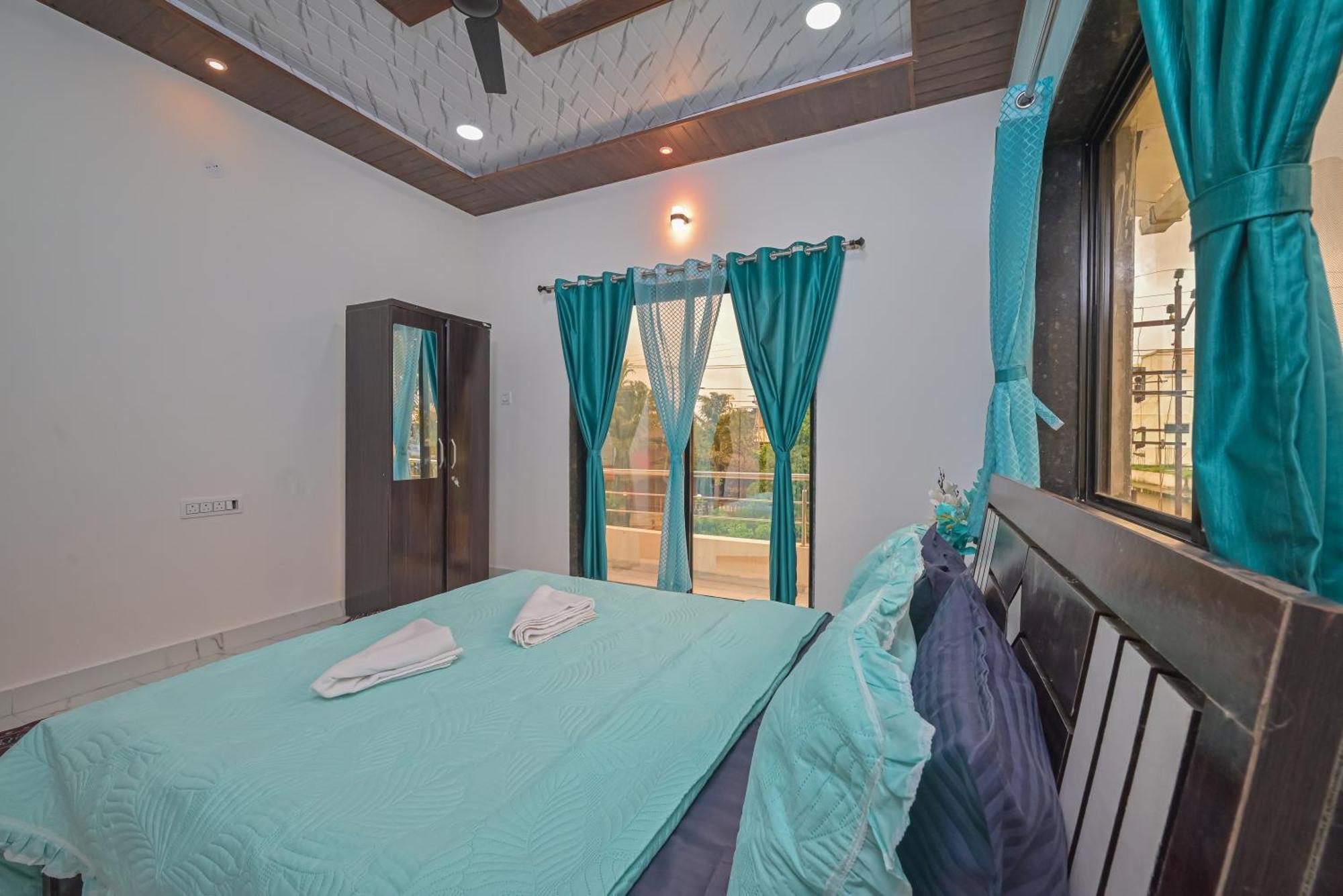 Empyrean Stay Ll 4Bhk Ll Skywalker Villa Ll Waksai Ll *