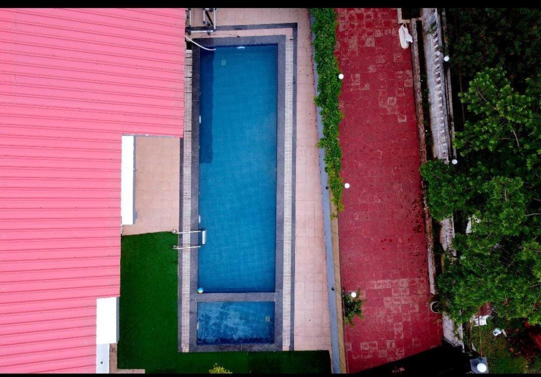 Hitman 45 Villa *
