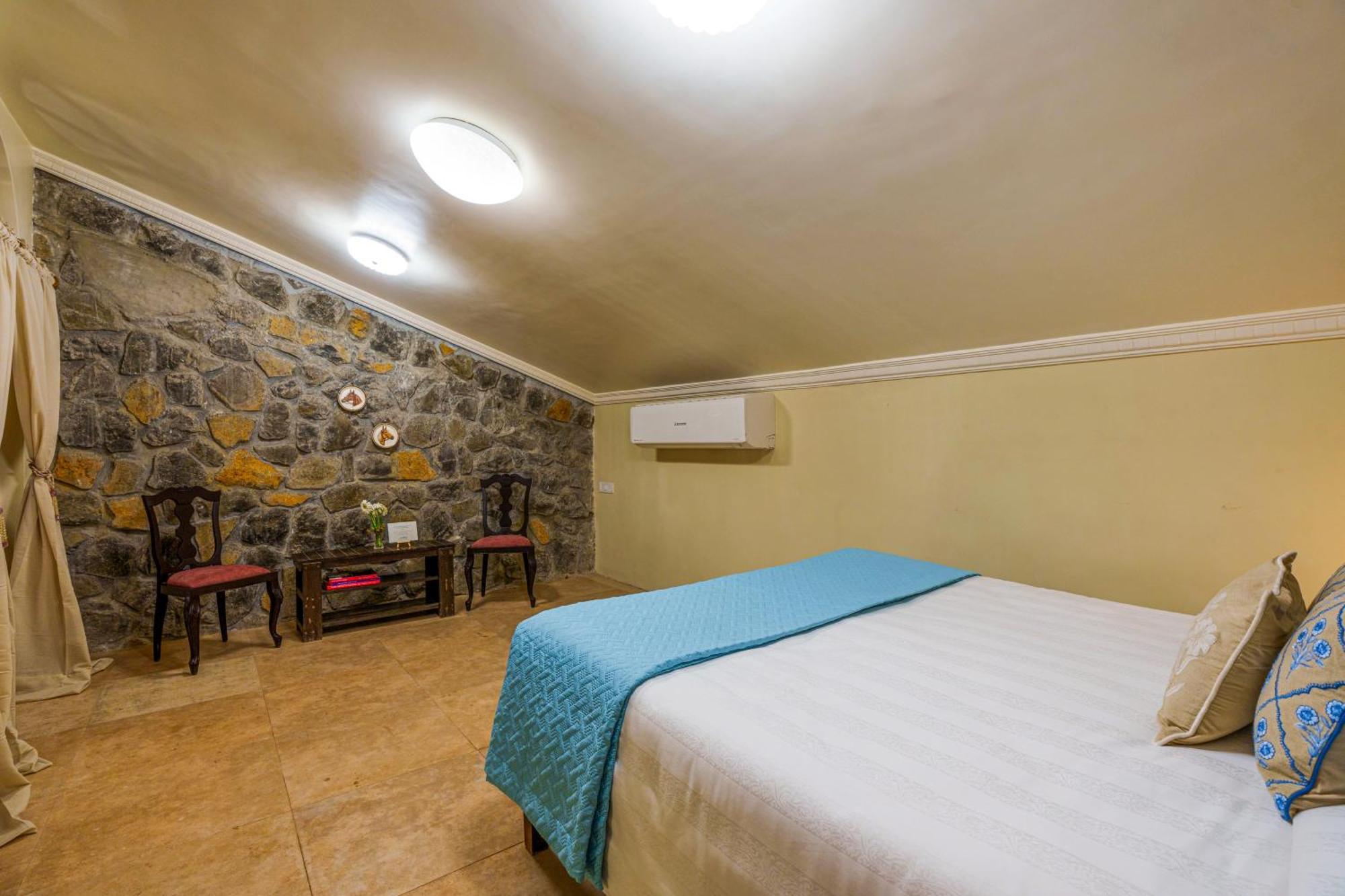 Ama & Trails Patu's Haven,