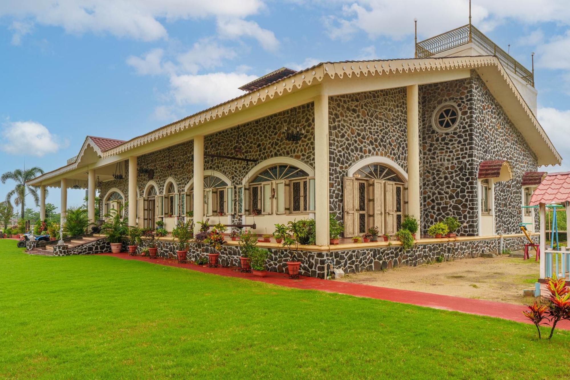 Villa Ama & Trails Patu's Haven, *