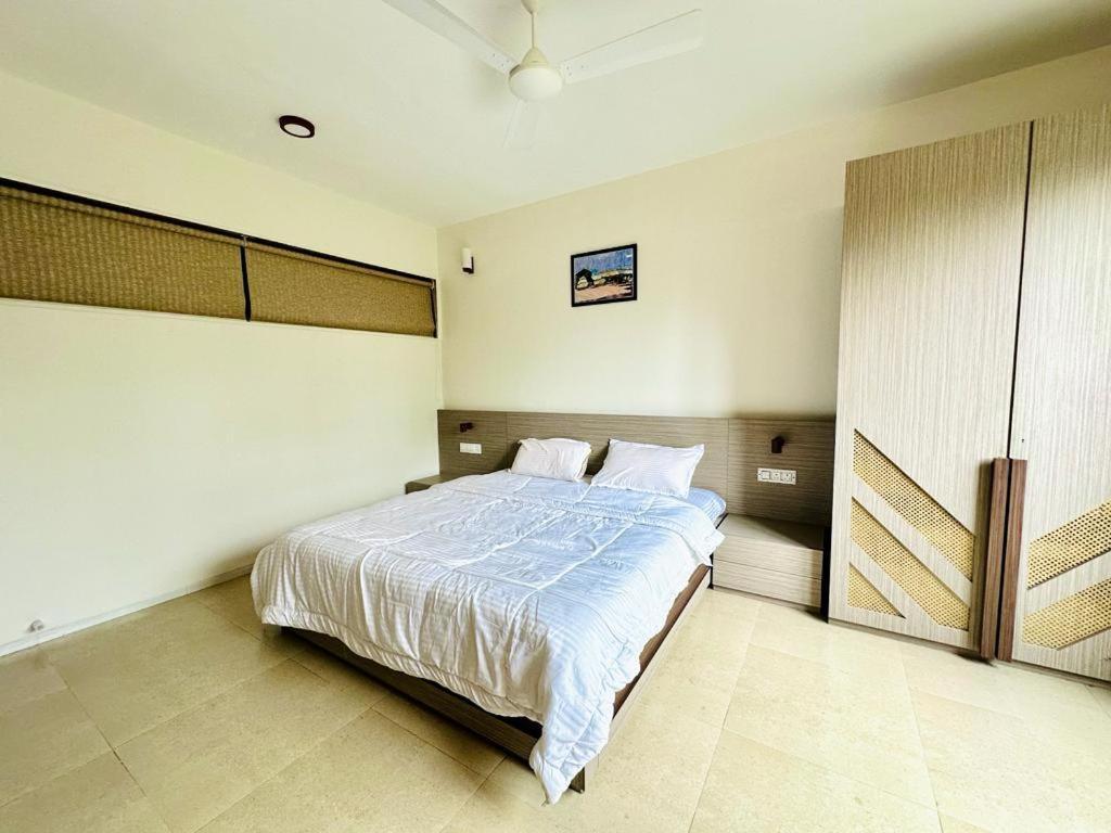 Cozy Stays- Trackside * Lonavala