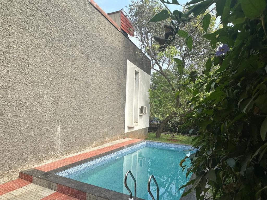 Cozy Stays- Trackside Villa Lonavala