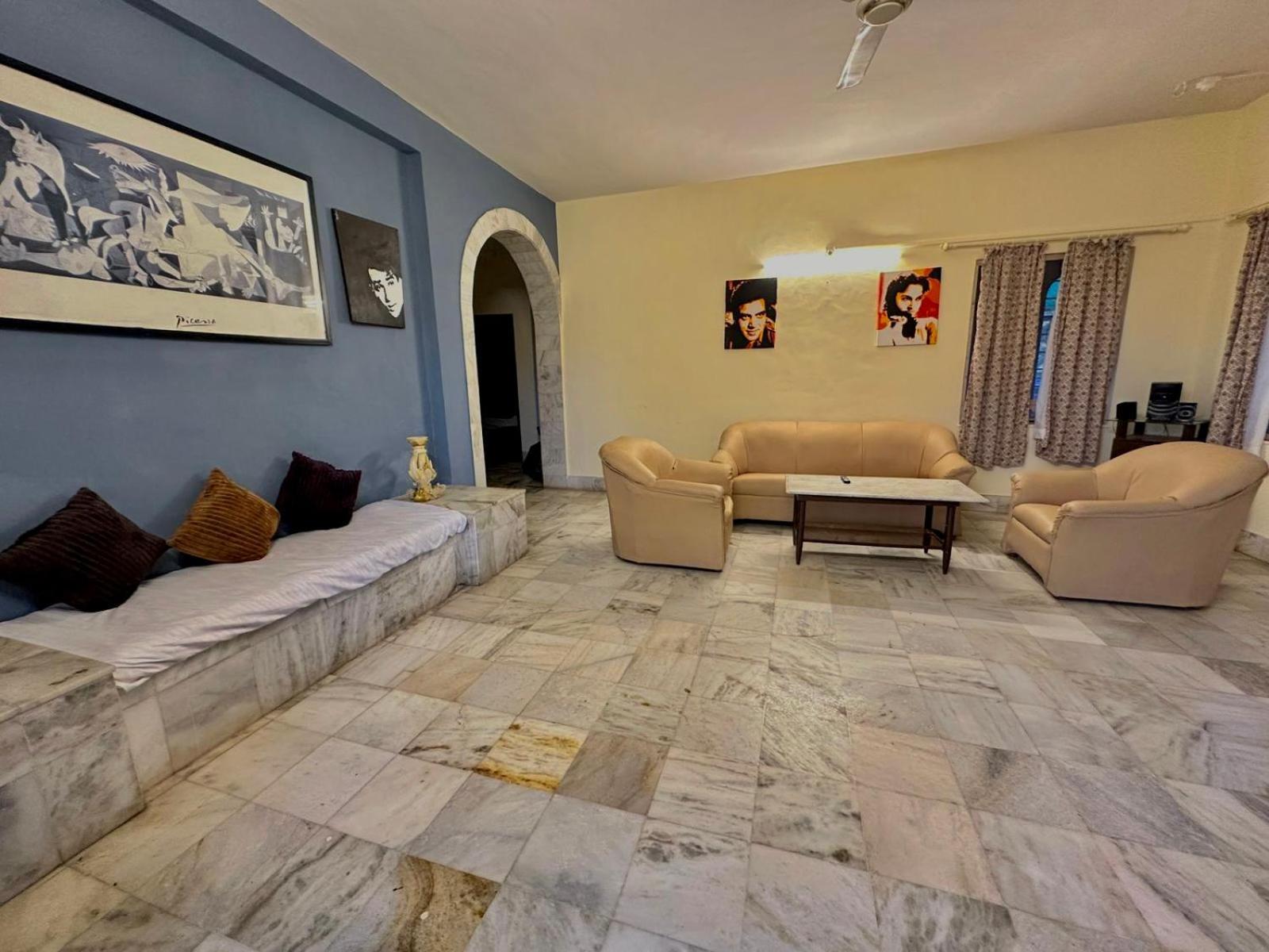 The Cascade Apartment *