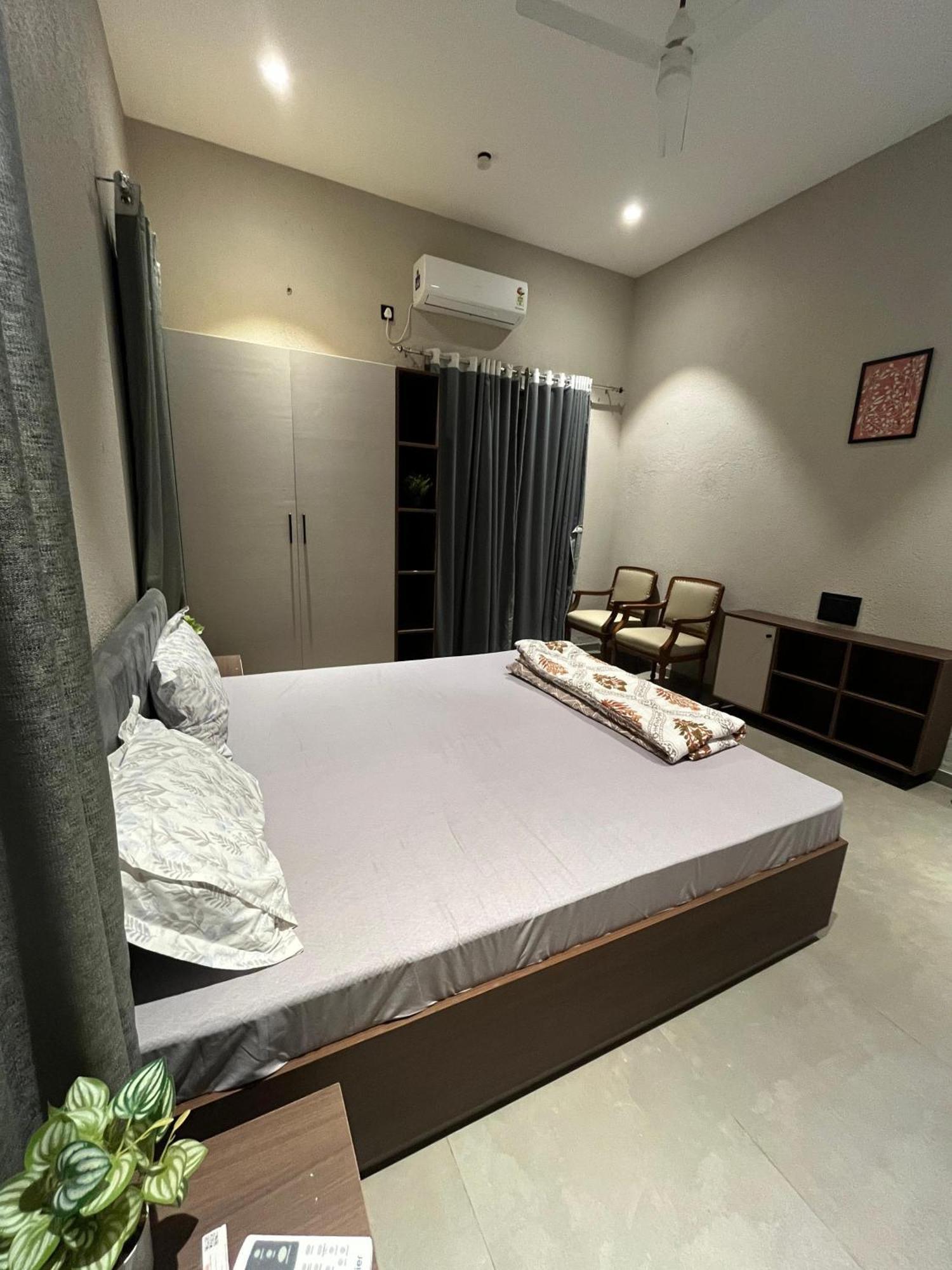 360 Degree Mountain With A Private Swimming Pool * Lonavala