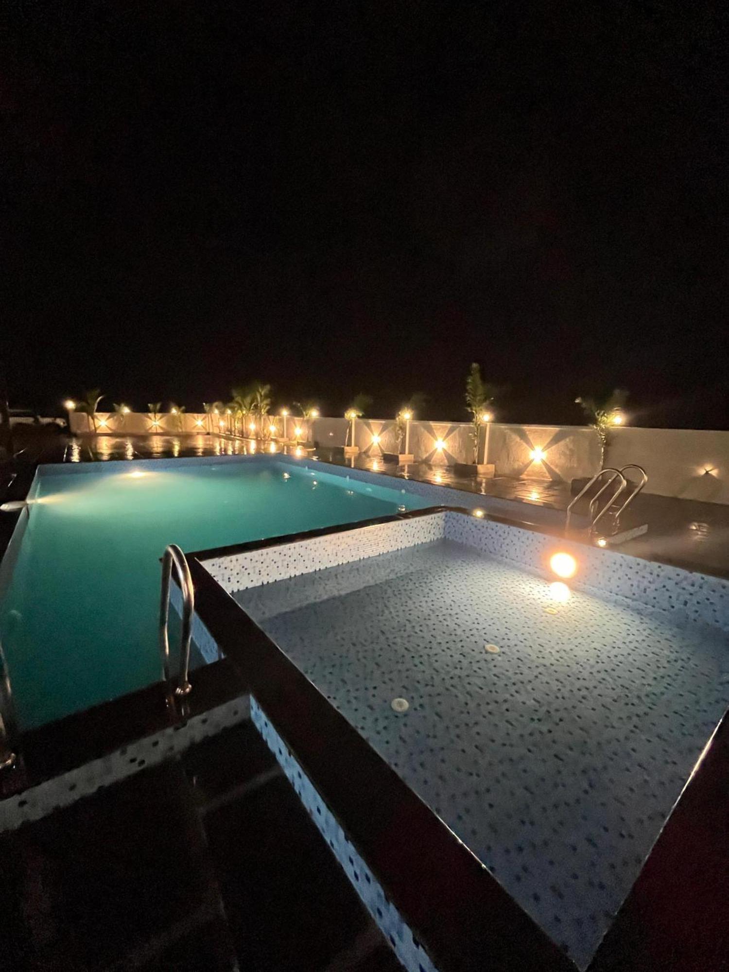 Villa 360 Degree Mountain With A Private Swimming Pool Lonavala