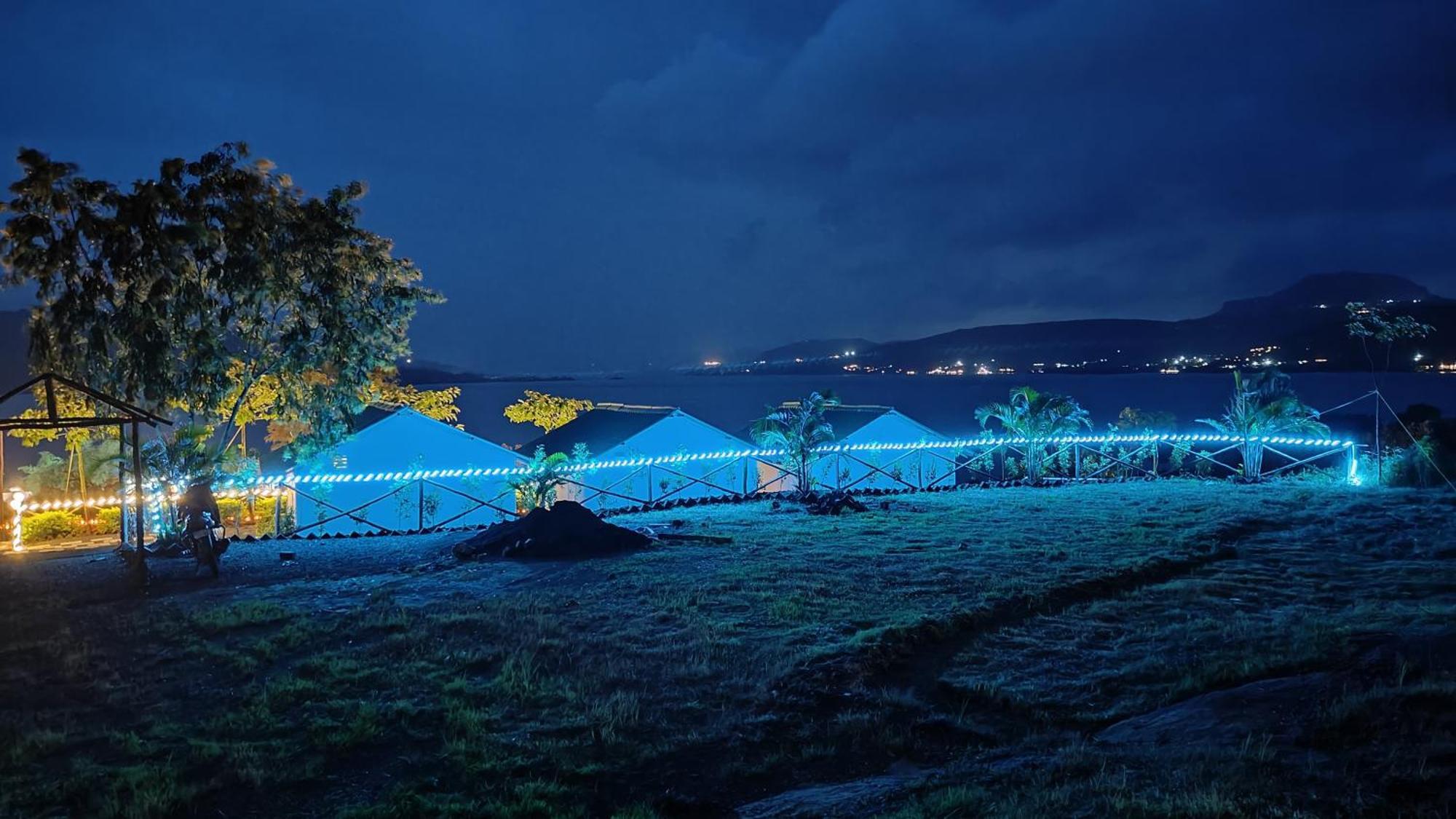 Shelby Pawana & Tents * Lonavala