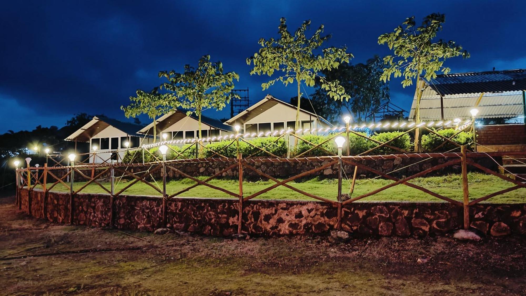 Campsite Shelby Pawana & Tents Lonavala
