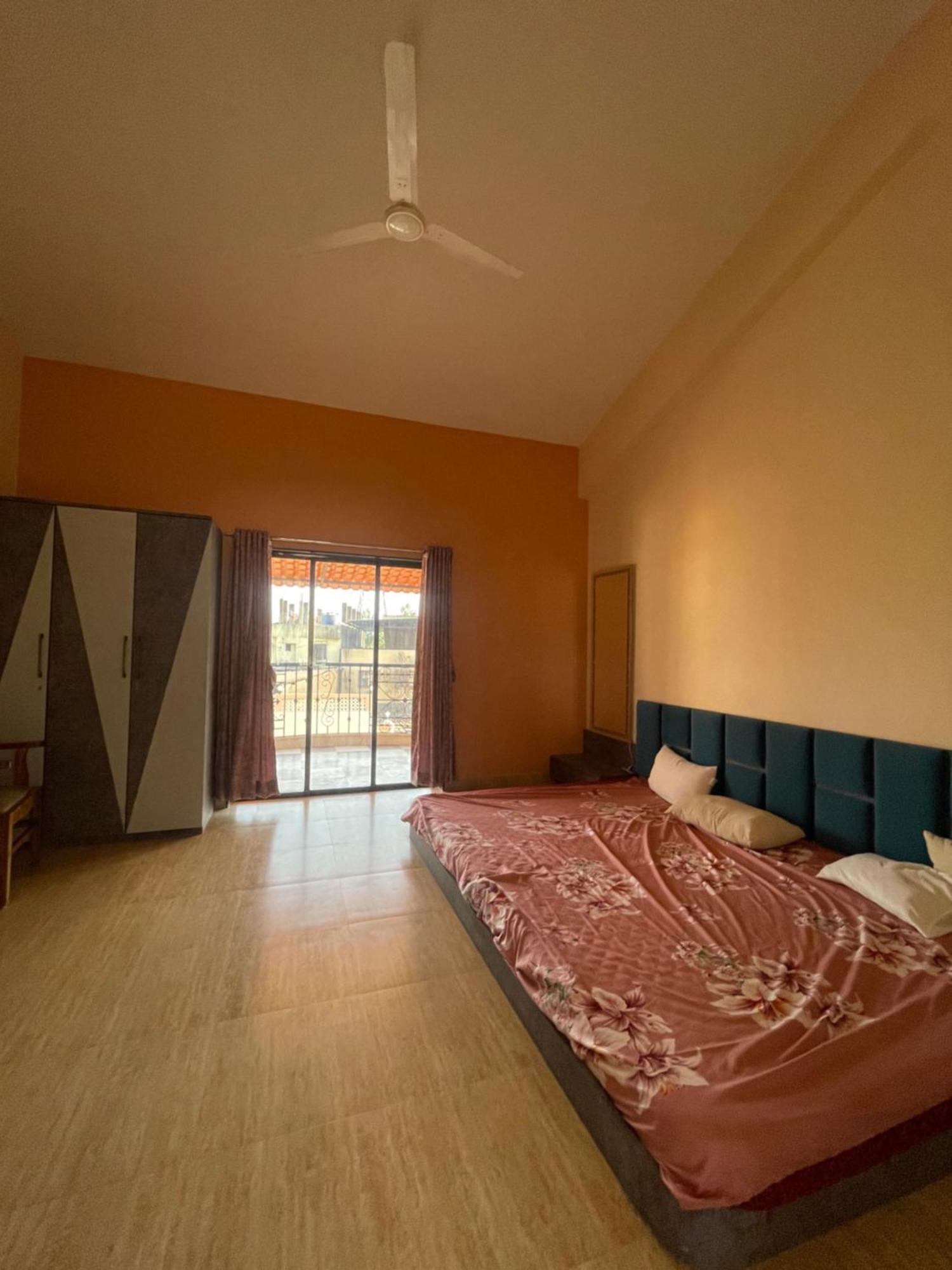 Shanti Niwas 4bhk Privatepool Mountainview Lonavala