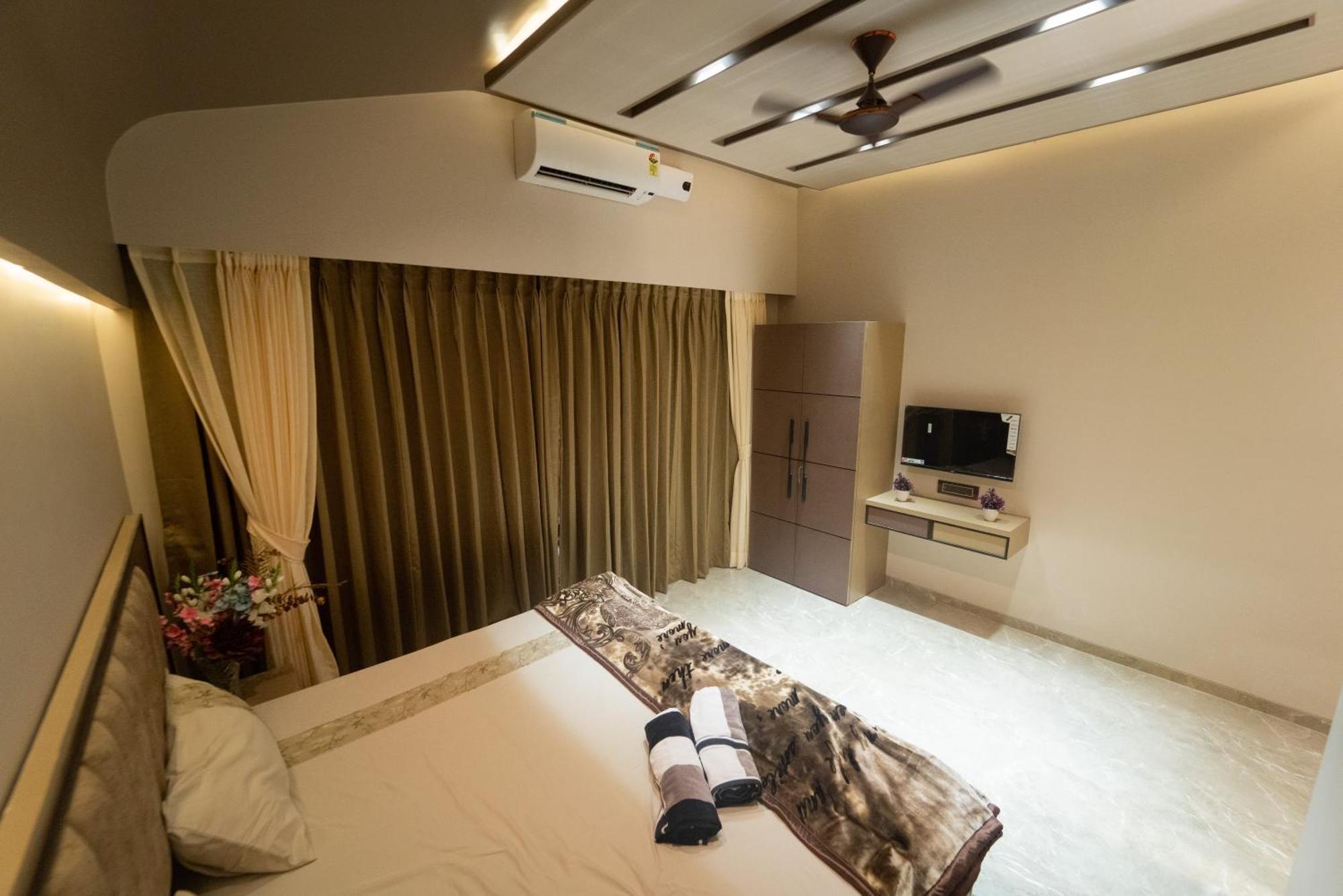 Villa Royal Cabana 6bhk Luxury With Turf