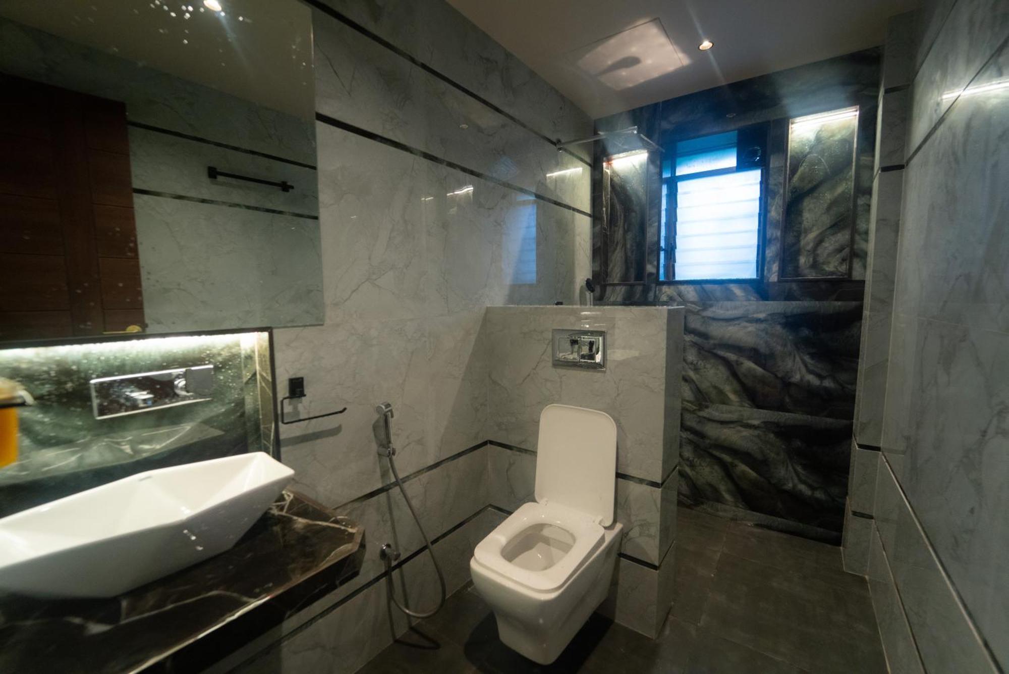Royal Cabana 6bhk Luxury With Turf Villa *