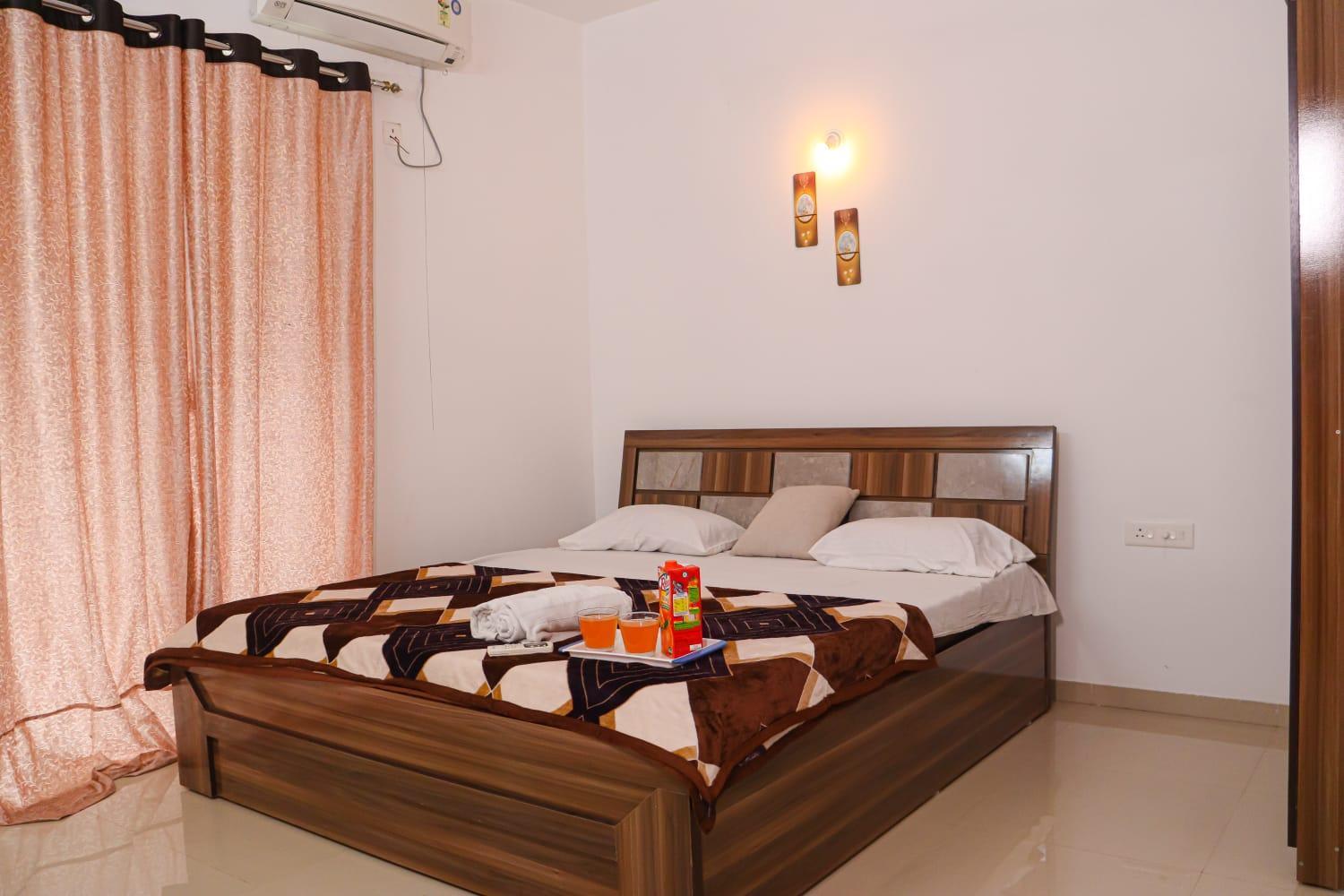 Shubh Yellow 3bhk Lonavala
