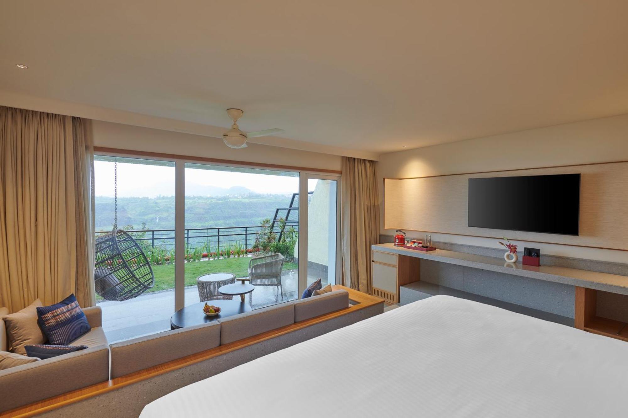 Resort The Dukes Retreat Khandala 5*