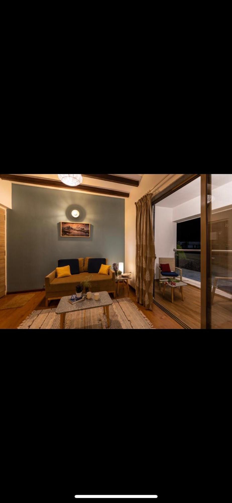 Apartment Mizzle Exotica