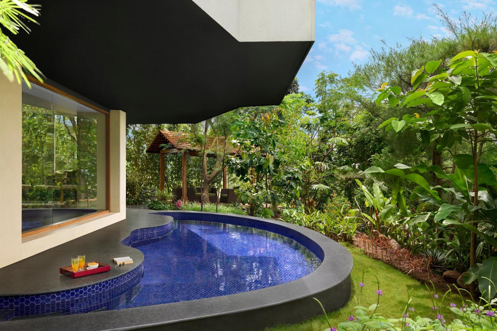 Amanzi Resort 4*