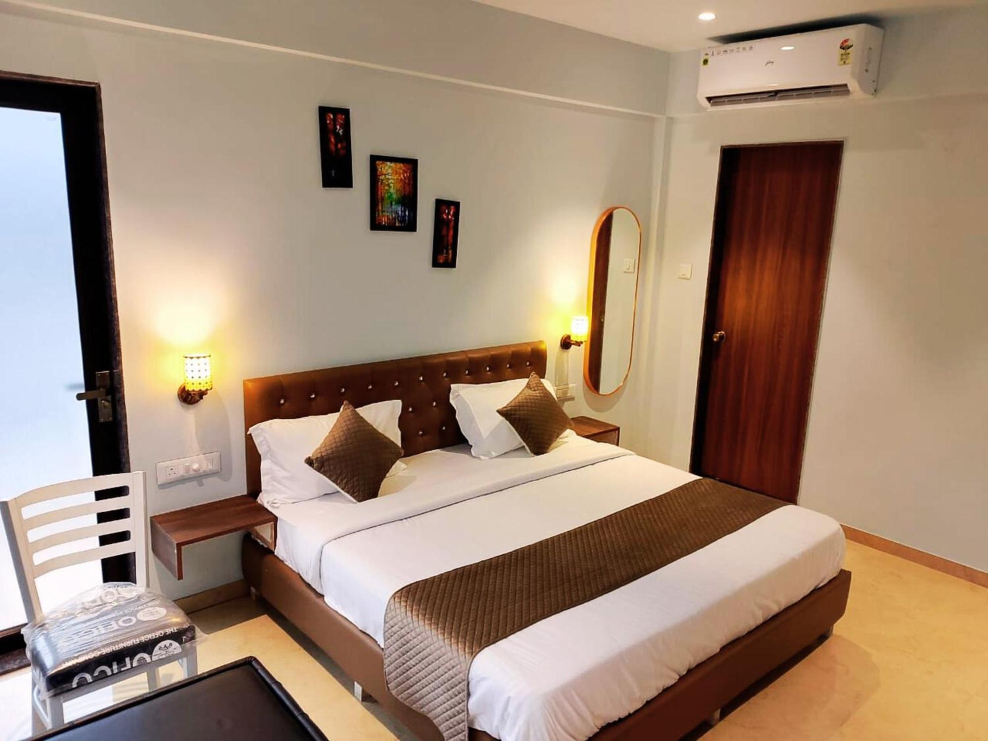 Hotel Misty Blues & 3*