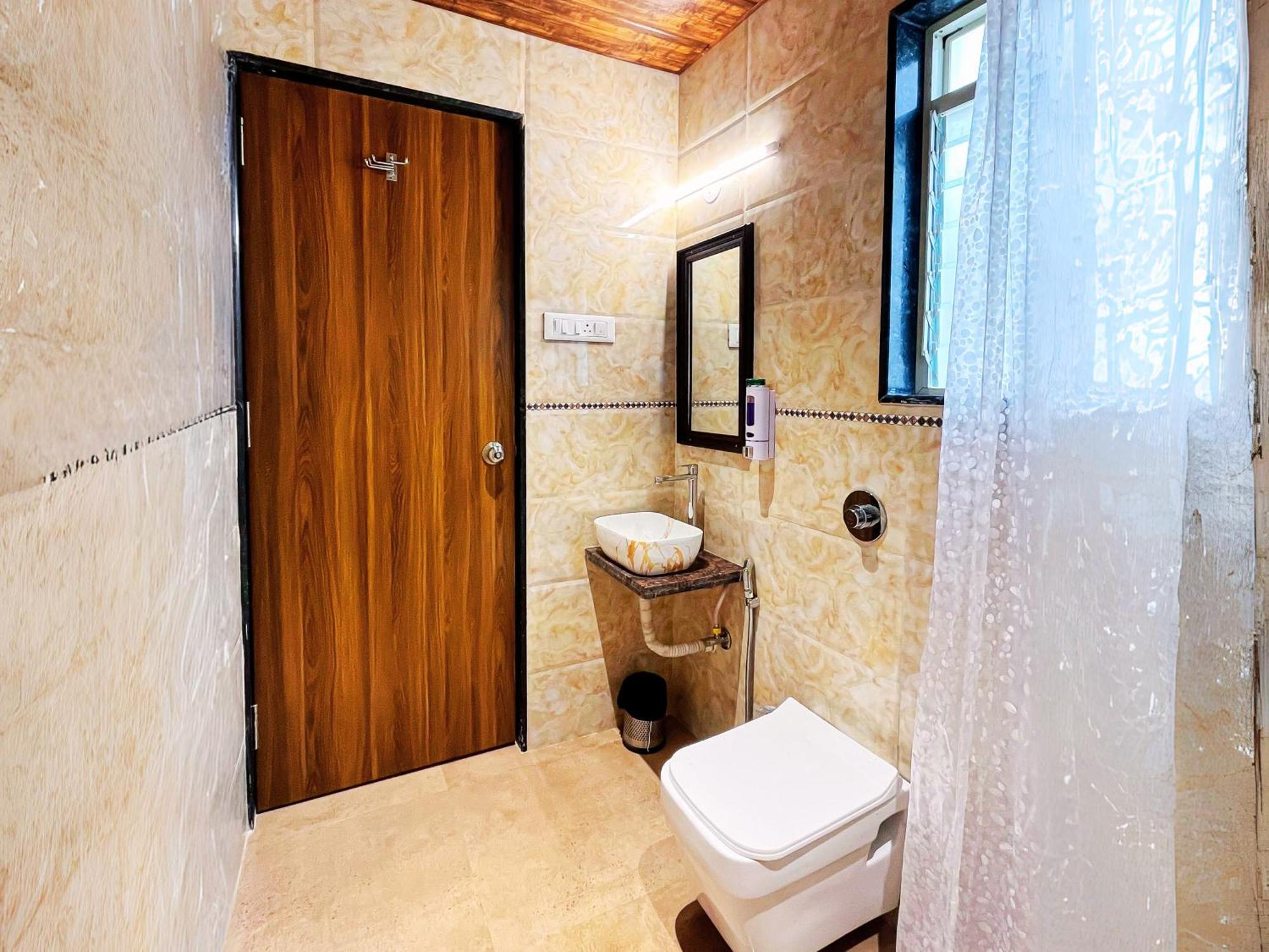 Hotel Misty Blues & 3*