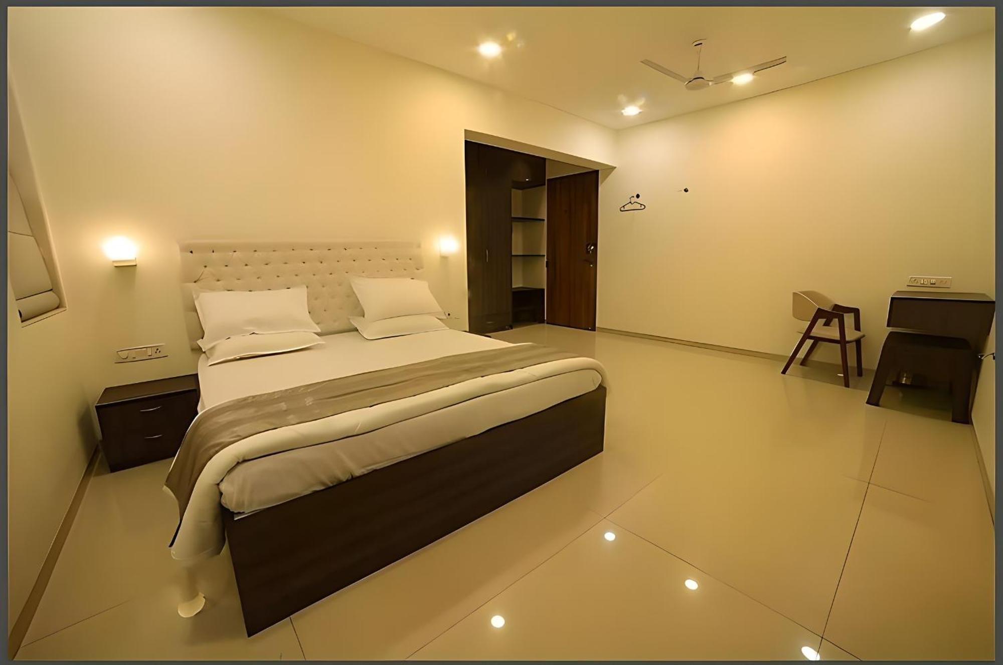 Mizzle Exotica Apartment
