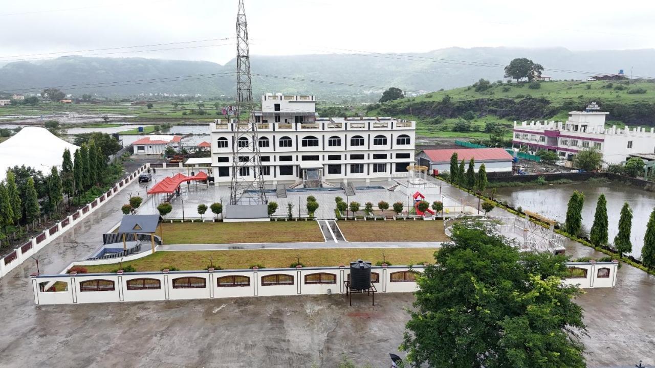 Vedika Garden Hotel 3*