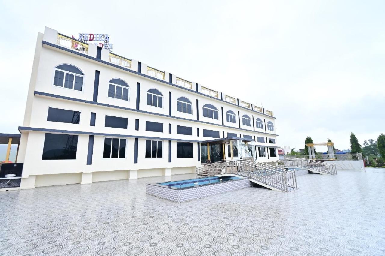 Hotel Vedika Garden Lonavala