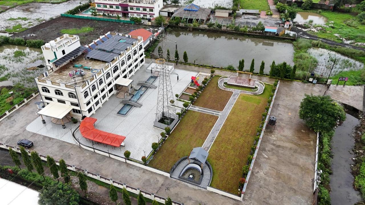 Vedika Garden