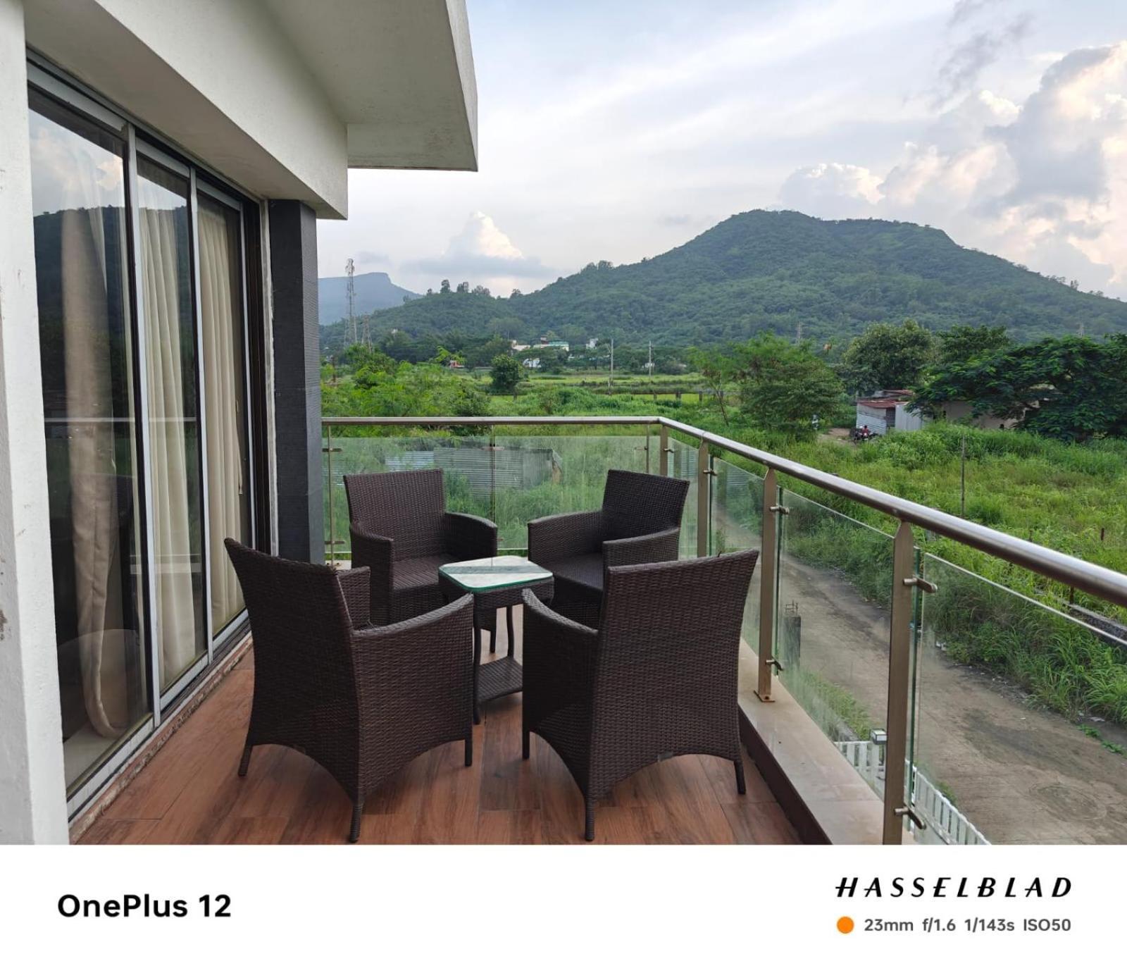 Woods By Mizzle Exotica Premium * Lonavala