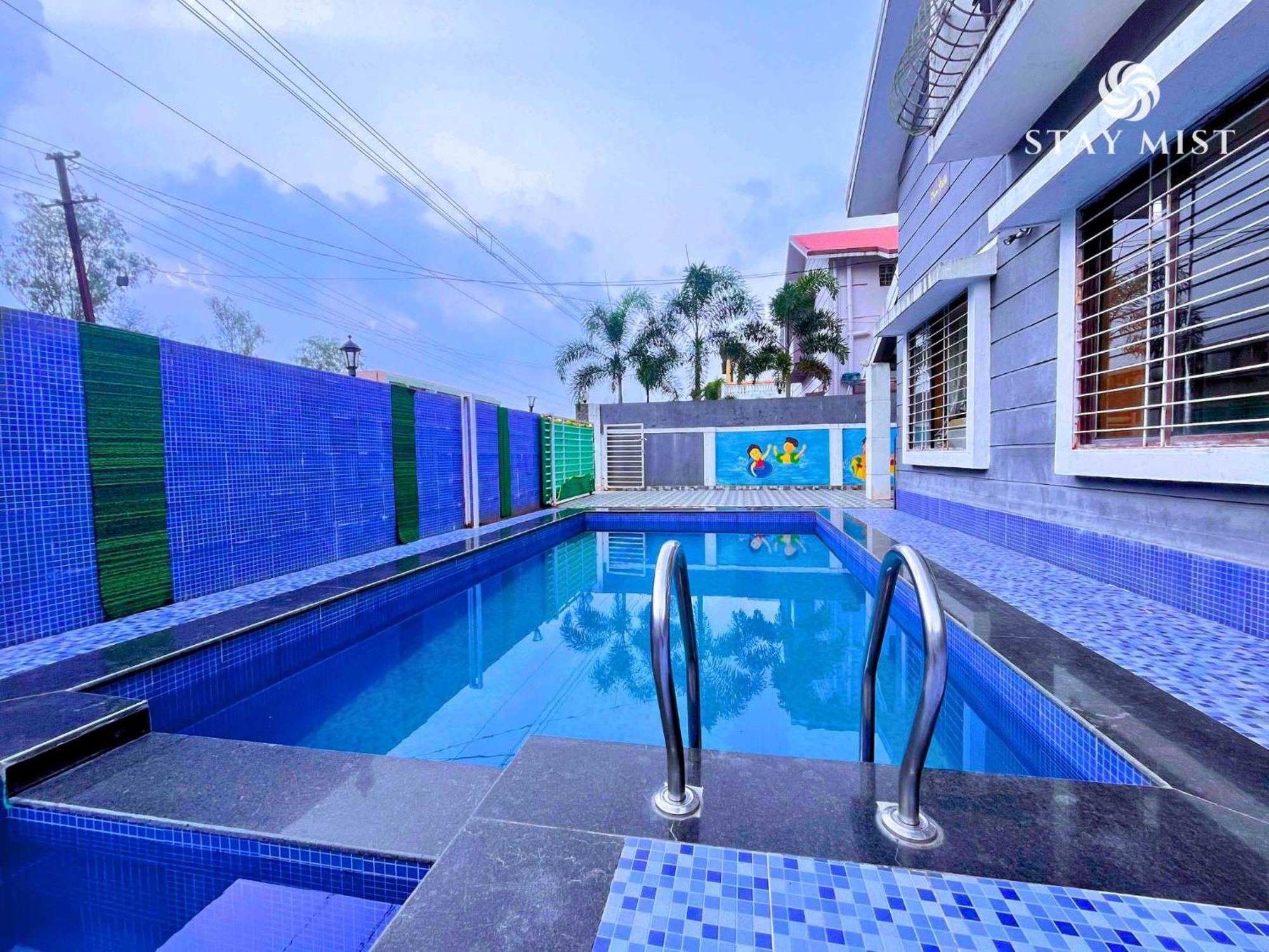 Staymist - Aegis Poolside Villa *
