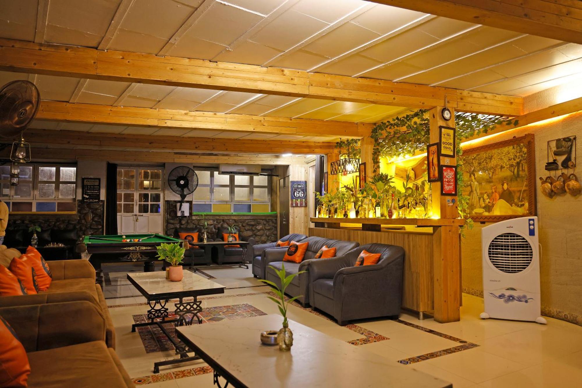 Hostel Hot - House Of Travellers, By Mody Lonavala