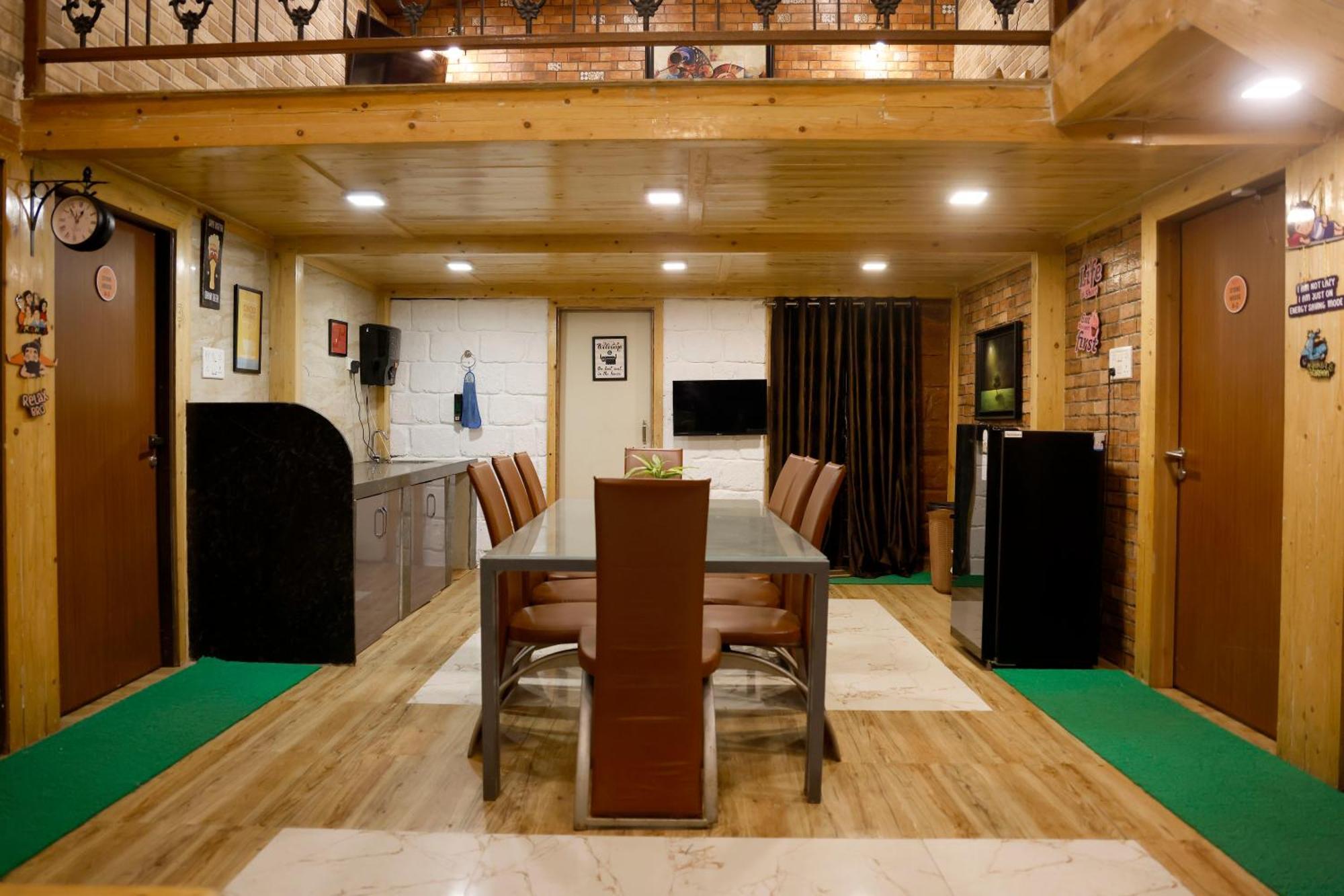 Hostel Hot - House Of Travellers, By Mody Lonavala