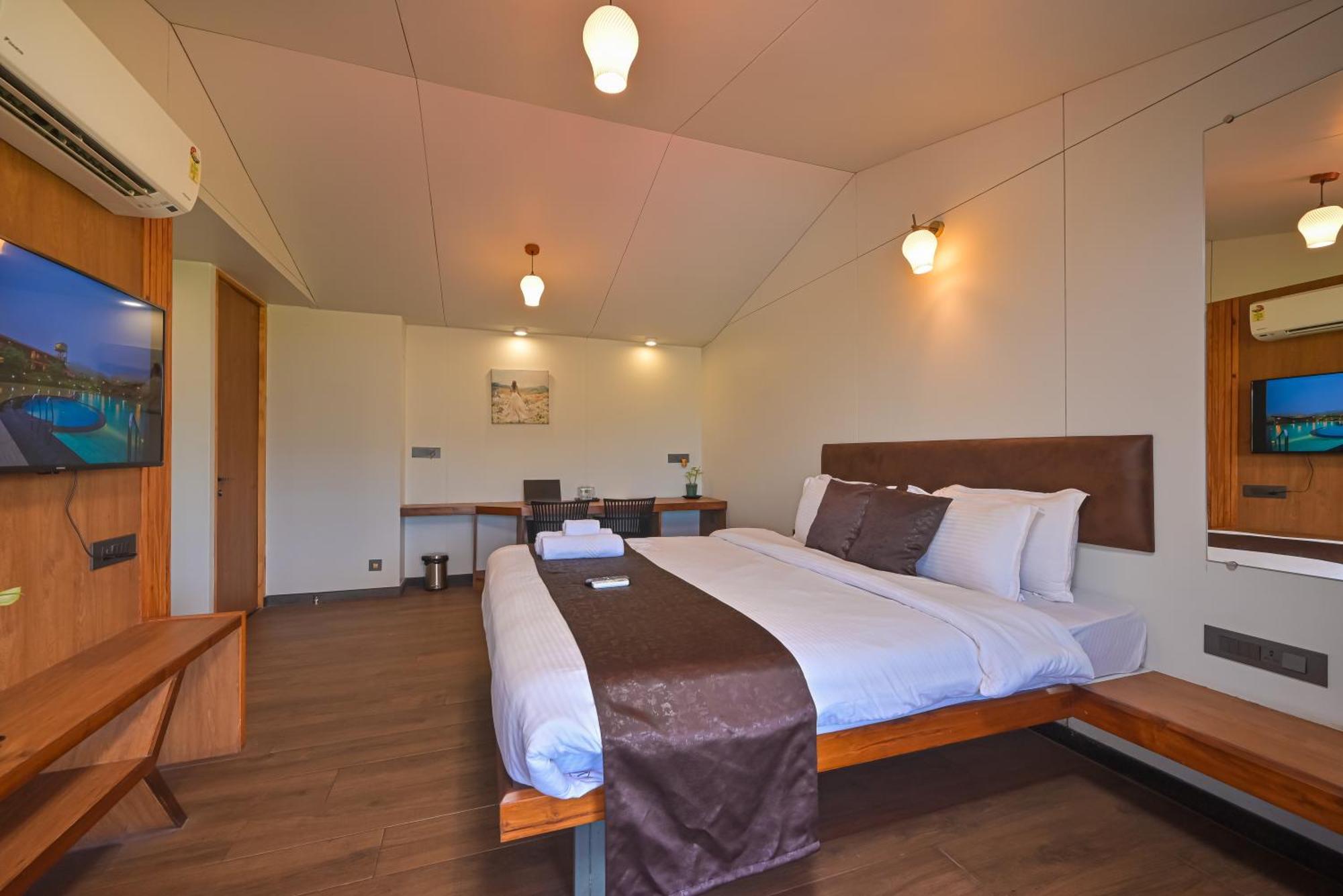 Bliss Nirvana Resort, Resort Lonavala