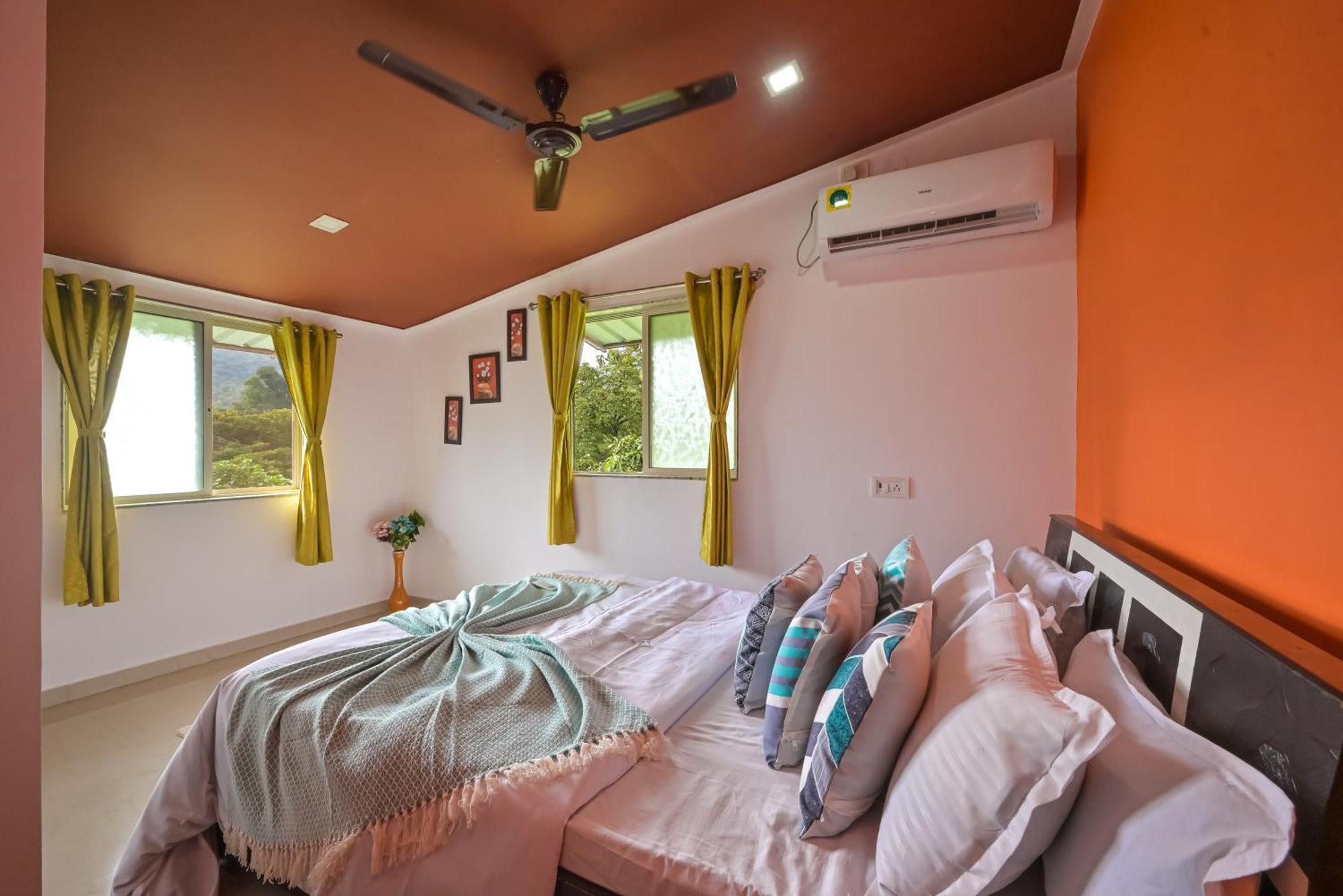 Lush Retreat - 6bhk Private Escape Near Pawna Apartment