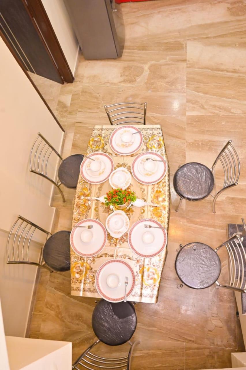 Unplugged Ll Private Pool Ll 3bhk Ll Ac Ll Bbq *