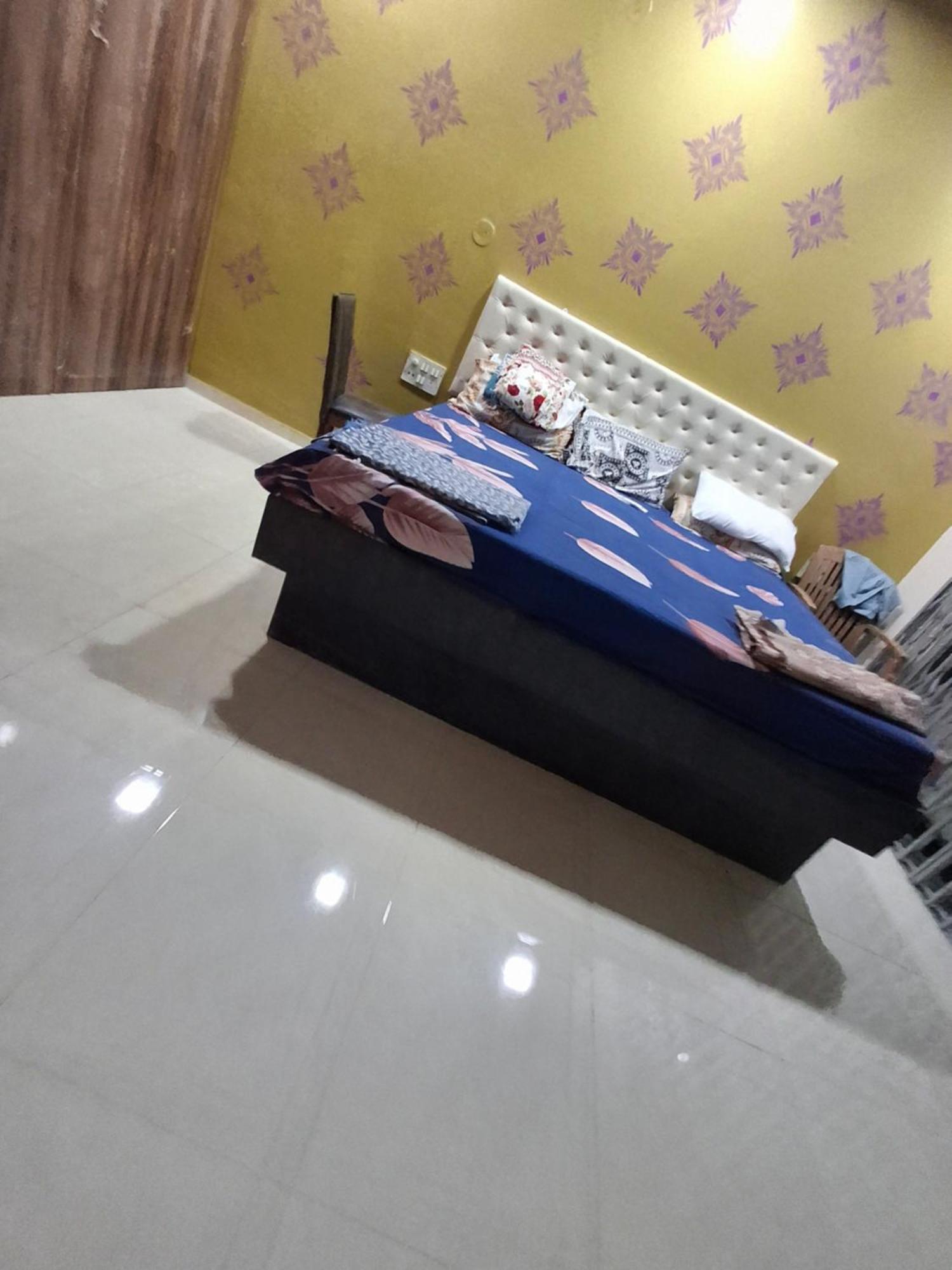 Geeta's Mansion *