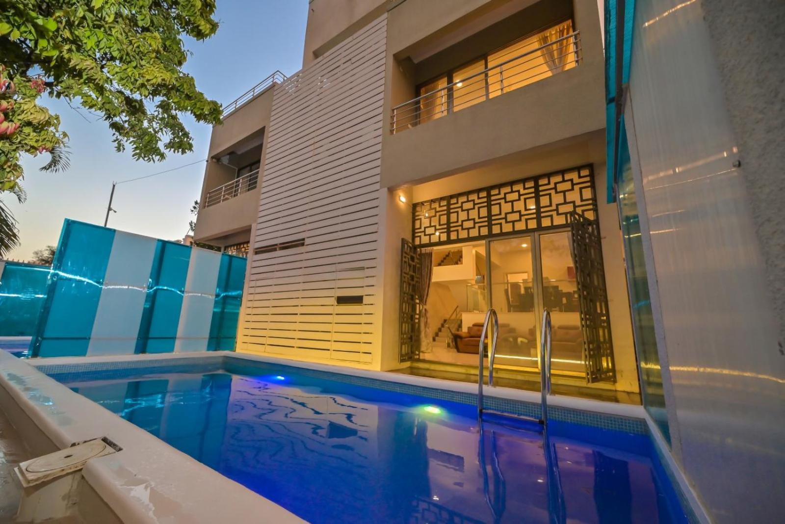Masse 3bhk By In Villa *