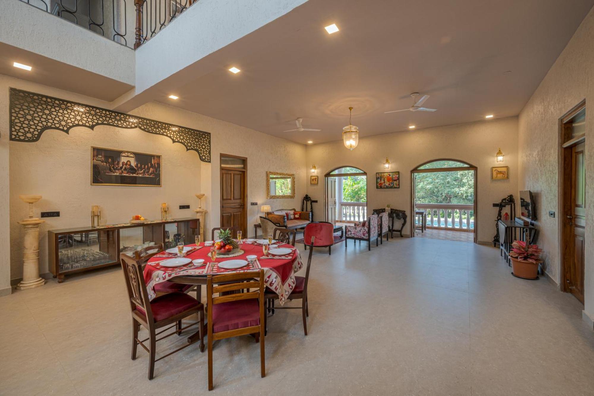 Saffronstays Ryewood Park Estate Villa