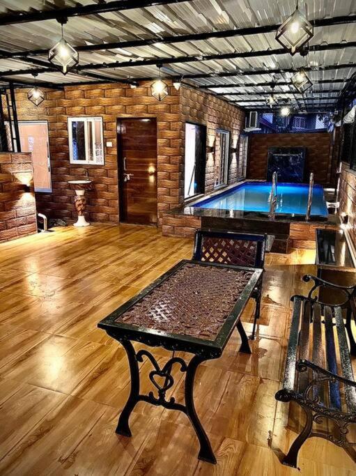 Mount Bungalows-cottage Supreme 2bhk Private Pool