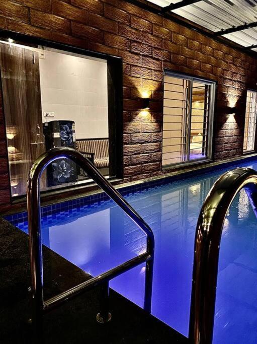 Mount Bungalows-cottage Supreme 2bhk Private Pool Lonavala