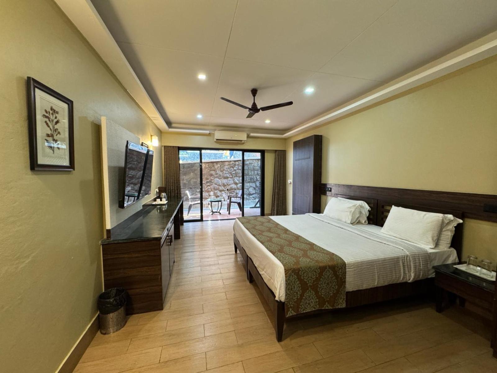 Upper Deck - And Relax At The Highest Peak Resort Lonavala